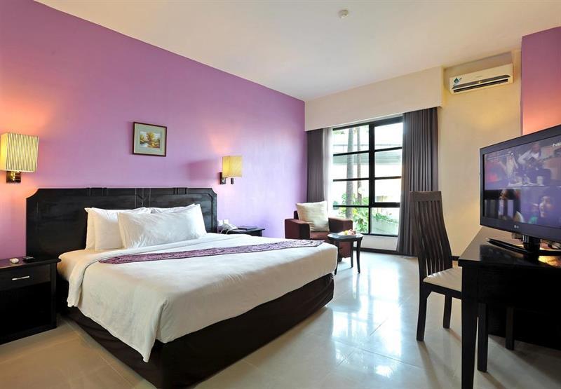 The Sun Hotel Sidoarjo Exterior photo